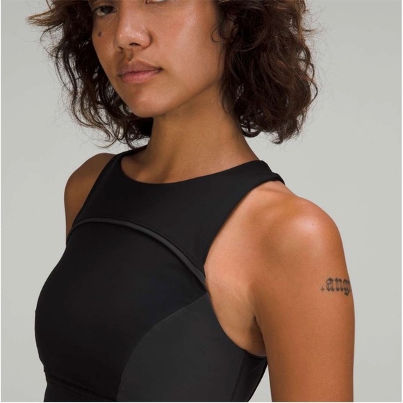 Lululemon Hike to Swim Bra in Black / Graphite Grey / Graphite Grey - Picture 3 of 6